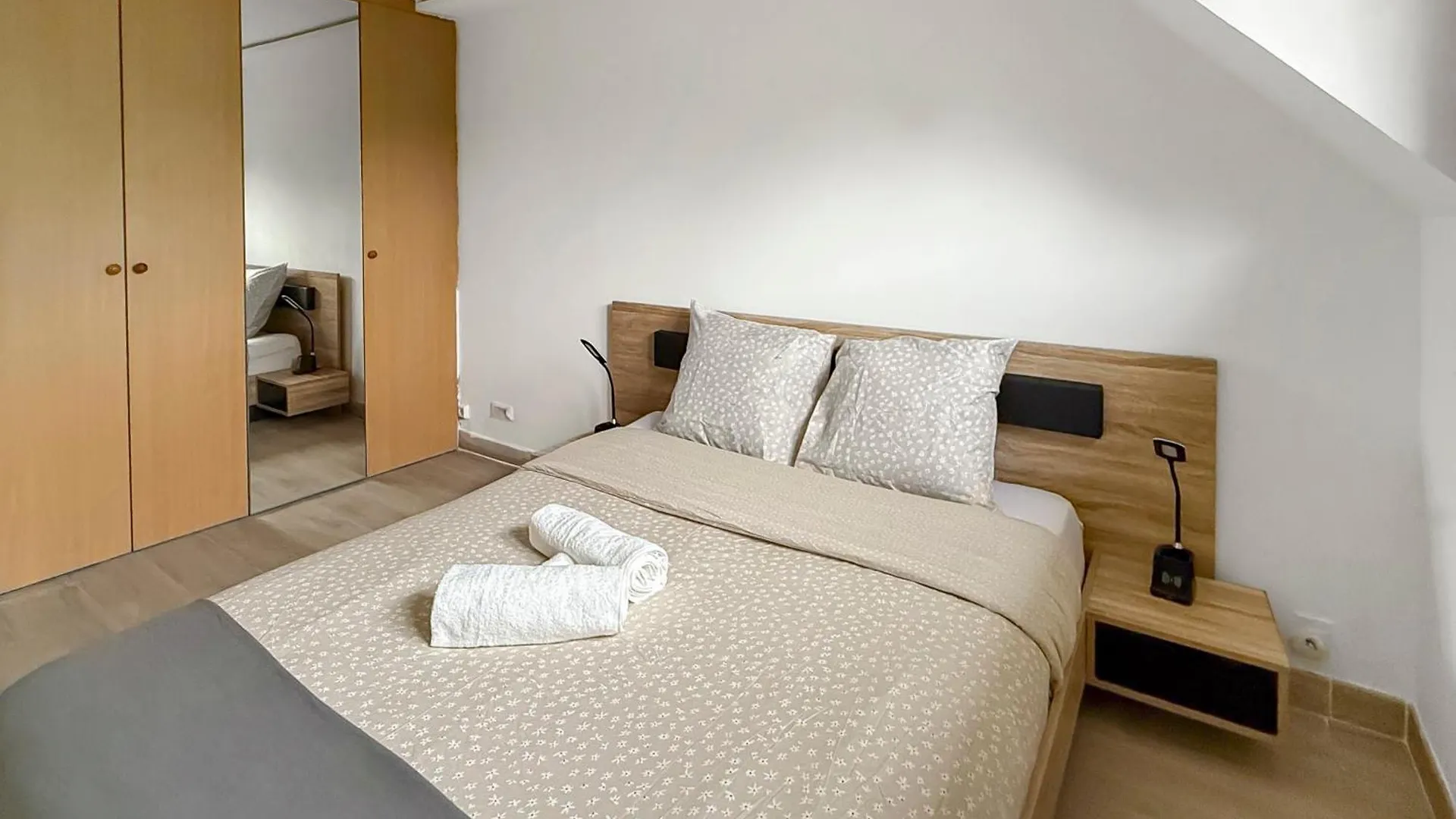 Maison Spacieuse Avec Jardin Et Parking Prive Moussy-le-Neuf Сasa de vacaciones