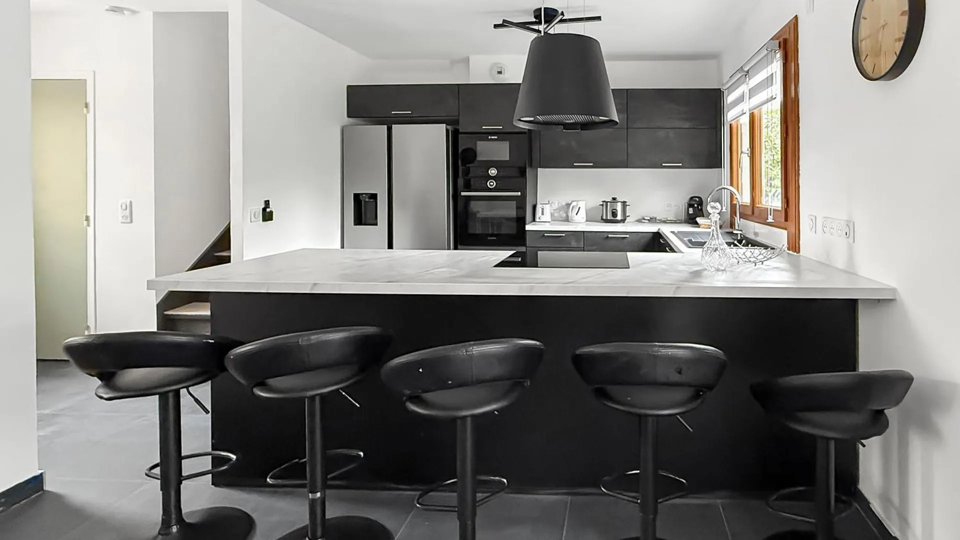 Maison Spacieuse Avec Jardin Et Parking Prive Moussy-le-Neuf