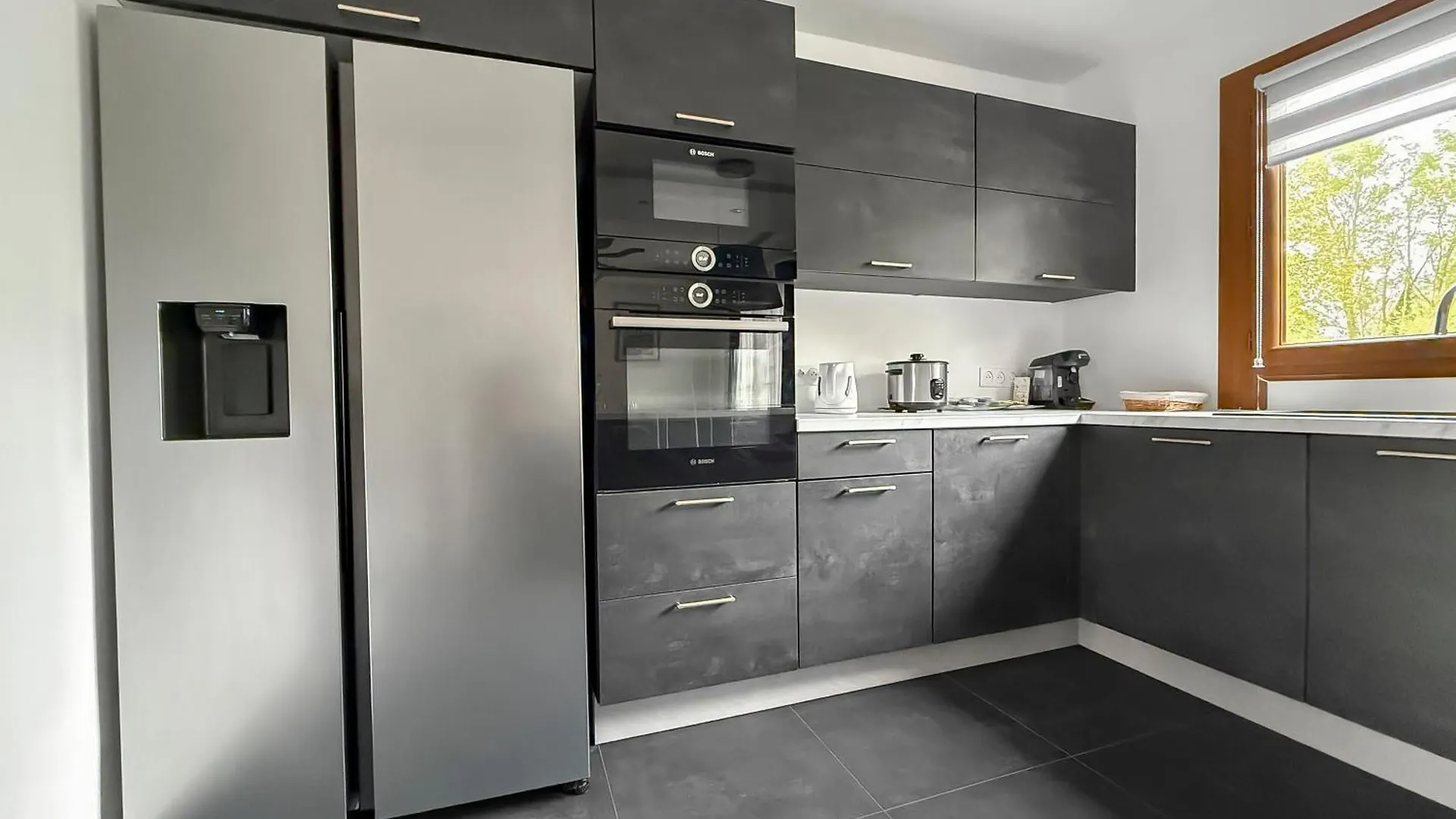 Maison Spacieuse Avec Jardin Et Parking Prive Moussy-le-Neuf 0*,  France